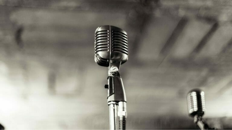 Pesan Diri Anda Solid dan Public Speaking dengan Michael Port