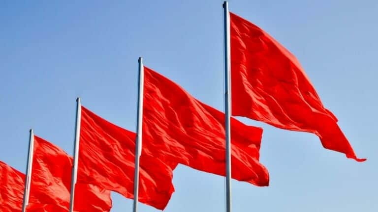 Seven Financial Relationship Red Flags
